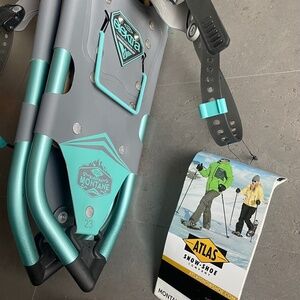 NWT Atlas Elektra Montane Snowshoes / Snow Shoes (Women’s Size 23)